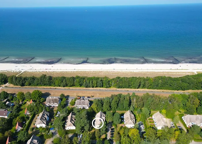 Maisonette-Fewo unter Reet, 50m zum Meer, Strandidyll Zingst
